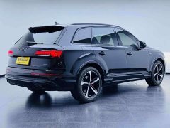 Audi Q7 55 TFSI quattro S line Ice Snow Sport Edition - ფოტო 4