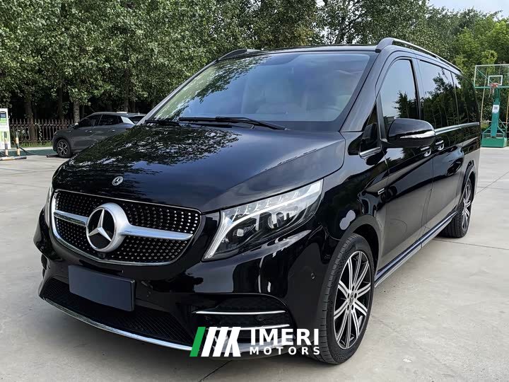 Mercedes-Benz V-Class V 260 L Long Wheelbase Luxury Edition