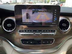 Mercedes-Benz V-Class 2022 V 260 L Long Wheelbase Luxury Edition - ფოტო 11