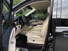 Mercedes-Benz V-Class 2022 V 260 L Long Wheelbase Luxury Edition - ფოტო 6