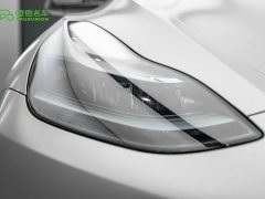 Tesla Model Y Rear-Wheel Drive - ფოტო 10