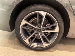 Audi A4L 40 TFSI Fashion Dynamic - ფოტო 14