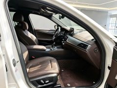 BMW 5 Series 530Li Premier M Sport Package - ფოტო 8