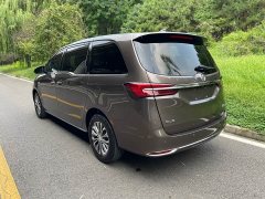 Buick GL8 Land Executive Cabin 652T Luxury - ფოტო 4