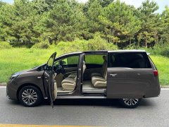 Buick GL8 Land Executive Cabin 652T Luxury - ფოტო 8
