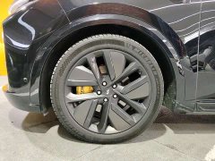 Li Auto L9 Pro - ფოტო 15