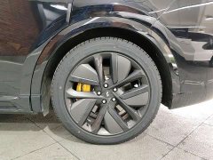 Li Auto L9 Pro - ფოტო 16