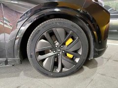 Li Auto L9 Pro - ფოტო 17