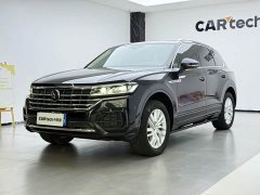 Volkswagen Touareg 2021 2.0TSI Ruishang Edition - ფოტო 1