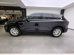 Volkswagen Touareg 2021 2.0TSI Ruishang Edition - ფოტო 10