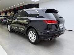 Volkswagen Touareg 2021 2.0TSI Ruishang Edition - ფოტო 9
