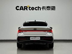 Hyundai Elantra 2023 1.5L CVT Luxury - ფოტო 5