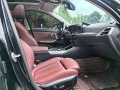 BMW 3 Series 330Li M Sport Night Edition Package - ფოტო 9