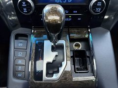 Toyota Alphard Hybrid 2.5L Premium Edition - ფოტო 16