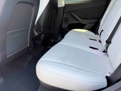 Tesla Model Y Long Range All-Wheel Drive - ფოტო 10