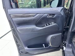Lexus LM 2020 300h Four-Seat Royal Edition - ფოტო 14