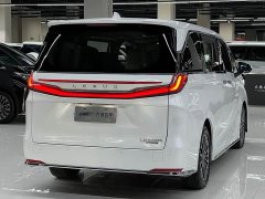 Lexus LM 2023 500h Six-Seat Premium Edition - ფოტო 4