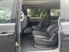Dodge Caravan Chrysler Pacifica PHEV (Imported) 2019 3.6L Plug-in Hybrid - photo 10
