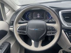Dodge Caravan Chrysler Pacifica PHEV (Imported) 2019 3.6L Plug-in Hybrid - photo 12