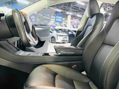 Tesla Model Y Rear-Wheel Drive - ფოტო 7