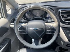 Dodge Caravan Chrysler Pacifica PHEV (Imported) 2019 3.6L Plug-in Hybrid - photo 13