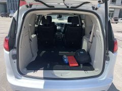 Dodge Caravan Chrysler Pacifica PHEV (Imported) 2019 3.6L Plug-in Hybrid - photo 17