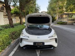 IM Motors Zhiji LS6 Max Ultra High Performance Edition - ფოტო 8
