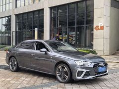 Audi A4L 40 TFSI Fashion Dynamic - ფოტო 3