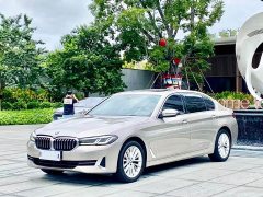 BMW 5 Series 2022 Facelift 525Li Luxury Package - ფოტო 1