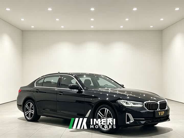 BMW 5 Series Facelift 530Li Premier Luxury Package - ავტომობილი ჩინეთიდან