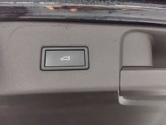 Volkswagen Teramont 2020 380TSI AWD Luxury National VI - ფოტო 16