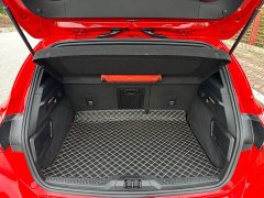 Ford Focus Hatchback EcoBoost 180 Automatic ST Line - ფოტო 14
