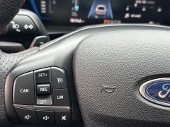 Ford Focus Hatchback EcoBoost 180 Automatic ST Line - ფოტო 17