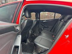 Ford Focus Hatchback EcoBoost 180 Automatic ST Line - ფოტო 7