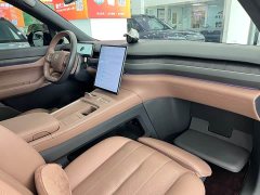 NIO ES8 75kWh Executive - ფოტო 19