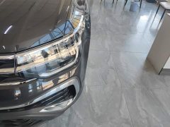 Volkswagen Touareg 300TSI FWD Moonlight Edition - ფოტო 5