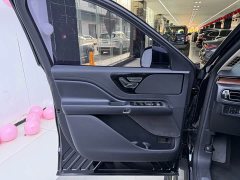 Lincoln Aviator 3.0T V6 AWD Premium - ფოტო 14