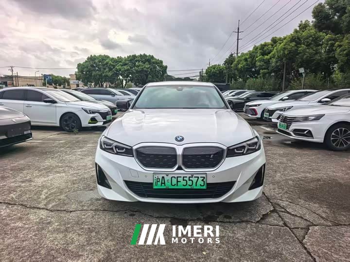 BMW i3 eDrive 35 L