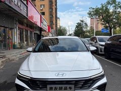 Hyundai Elantra 1.5L CVT Luxury - ფოტო 2