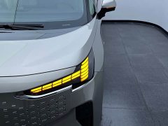 Volvo EM90 2025 Ultra Six-Seater - ფოტო 5