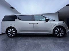 Volvo EM90 2025 Ultra Six-Seater - ფოტო 7