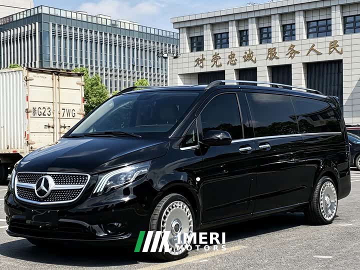 Mercedes-Benz Vito 2.0T Business Edition 7-Seater