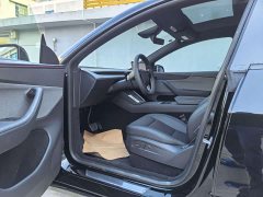 Tesla Model Y Rear-Wheel Drive - ფოტო 8