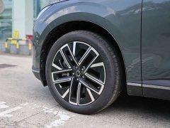 Volvo XC70 Plug-in Hybrid AWD Extended Range Plus - ფოტო 14