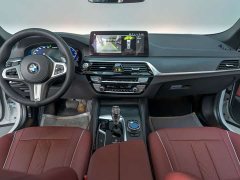 BMW 5 Series 530Li Premier M Sport Package - ფოტო 12