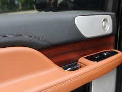 Lincoln Navigator 2020 3.5T Prestige Edition - ფოტო 14