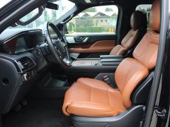 Lincoln Navigator 2020 3.5T Prestige Edition - ფოტო 18