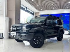 Tank 300 Off-Road Edition 2.0T Conqueror - ფოტო 1
