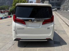 Toyota Alphard Hybrid 2.5L Premium Gold Edition - ფოტო 5