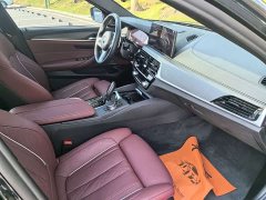 BMW 5 Series 530Li Luxury M Sport Package - ფოტო 14